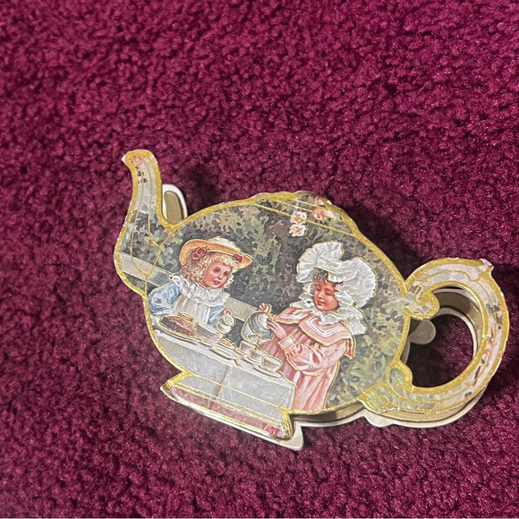 Vintage 1983 B. Shackman and Co Tea Cup Container - Picture 2 of 15